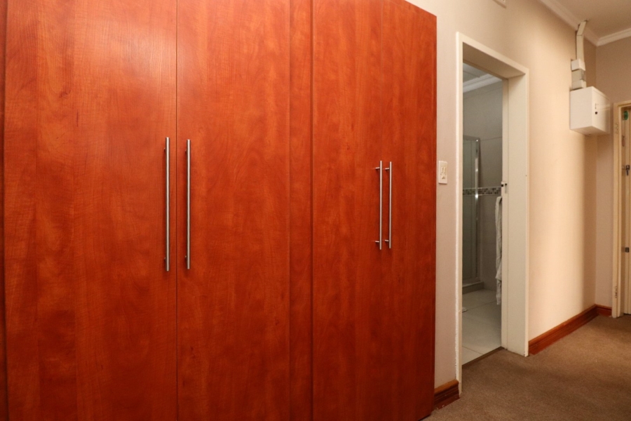 4 Bedroom Property for Sale in Flamwood North West